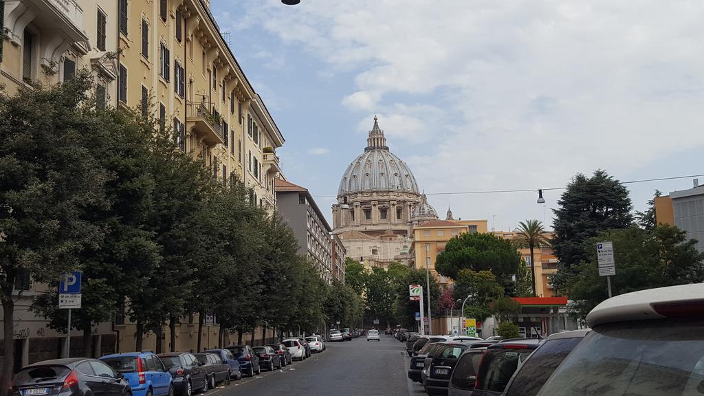 S Peter Nicolo' III Appartement Rome Buitenkant foto